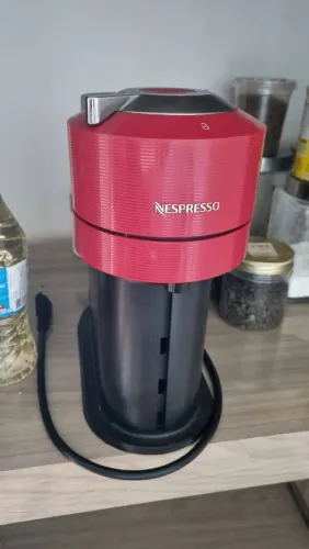 Cafeteira Vertuo Nespresso 1,1L