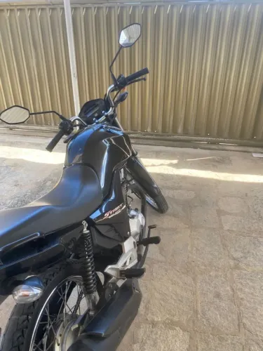 Vendo moto Start 160