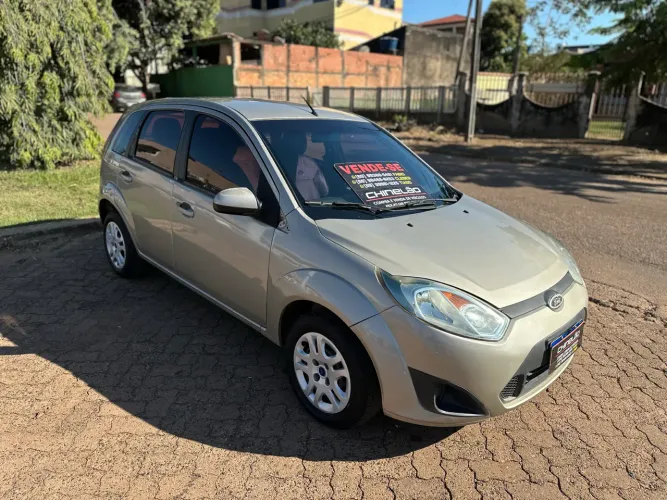 Ford Fiesta S 1.0 8V Flex 5P 2014