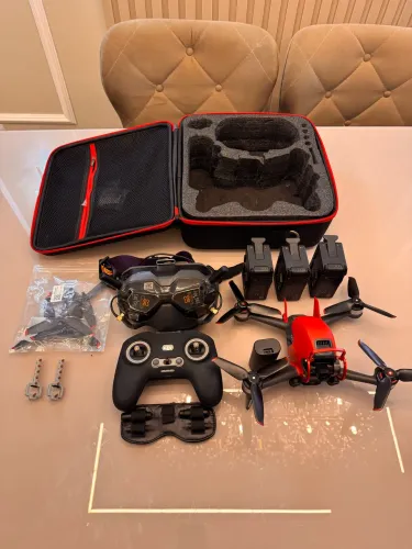 Dji fpv kit fly more 3 baterias