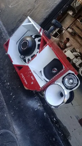 Som automotivo Trio tocando forte 