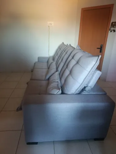 sofá retrátil 