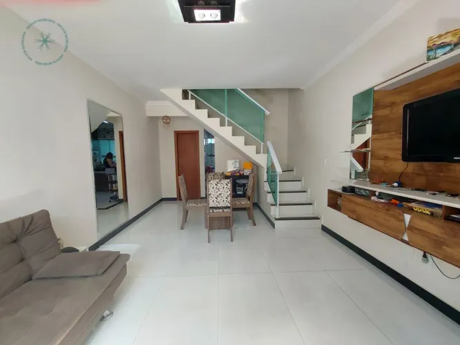 Casa Geminada á venda 70 m²