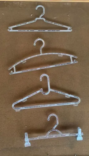 Cabides acrílico pra vender logo 