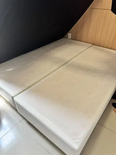 Cama Queen + box (super conservada)