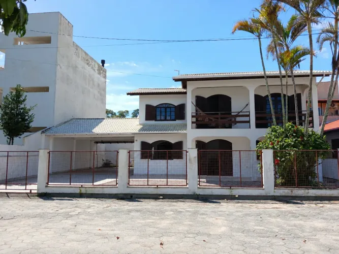 Casa em Praia do Sonho - Palhoça, SC