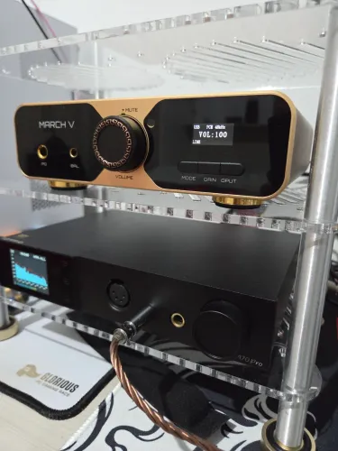 Topping A70 Pro - Amplificador de fone de ouvidos - 12W/32 ohms de potência