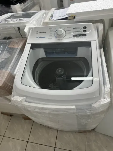 Máquina de lavar Electrolux 13kgs 127v NOVA