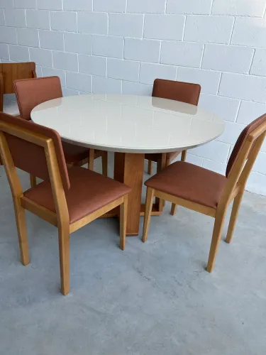 Mesa Redonda 4 Cadeiras Corino QUEIMA DE MOSTRUÁRIO