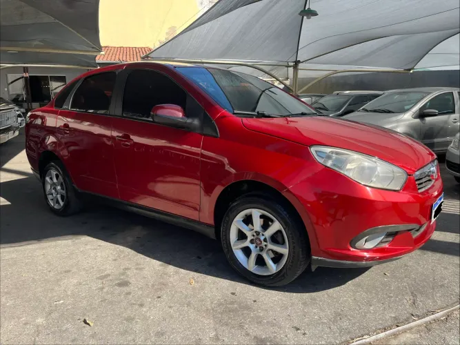 Fiat Grand Siena Attrac. 1.4 EVO F.flex 8V 2014