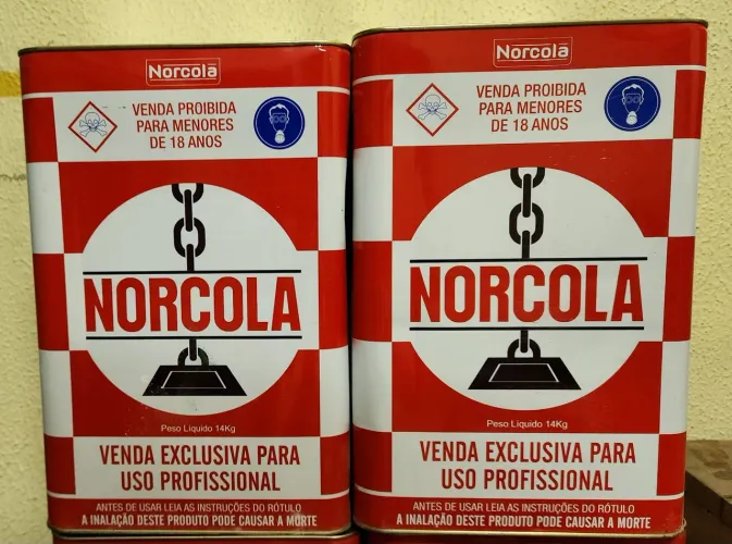 01 Galão de Cola Contato (14kg)