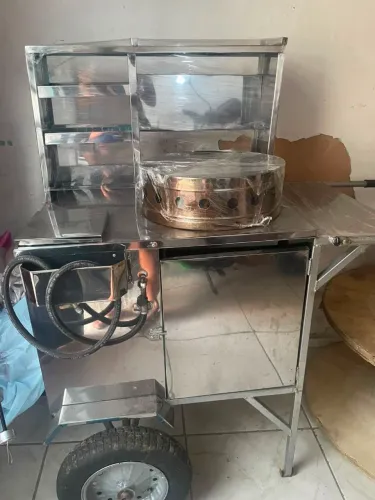 Carinho de batatinha