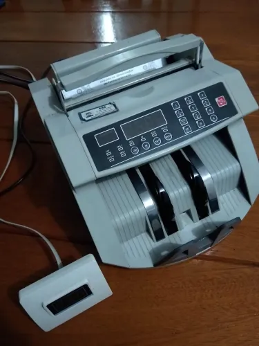 Contador de cédulas e Picotador de papel