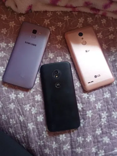 Vende-se celulares antigos