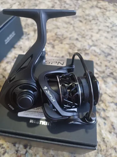 MOLINETE KASTKING ZEPHYR 1000 ULTRA LIGHT