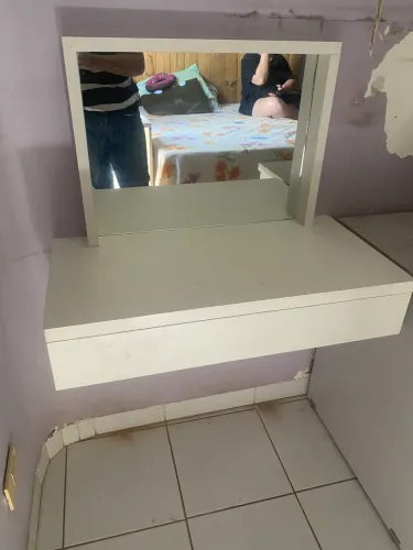 Penteadeira c/ espelho