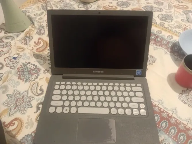 Notebook Samsung F30