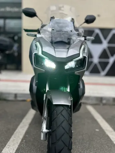 Honda ADV 150 2023/2023 ? Único Dono ? 19.750 km ? Revisada na Honda.