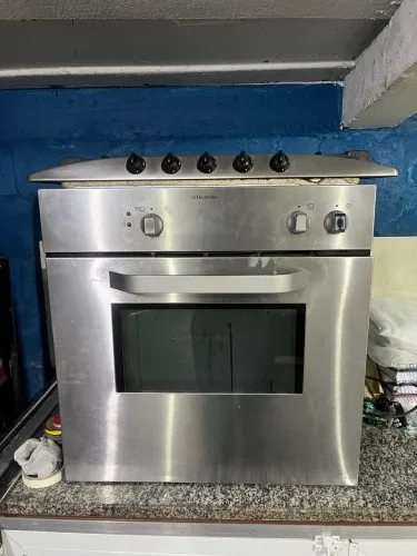 Forno Elétrico de Embutir Electrolux Inox - Funcionando