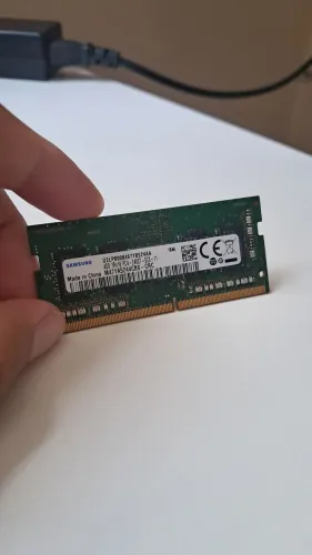 Memória RAM Notebook 4GB DDR4 2400MHz (Funcionando 100%)