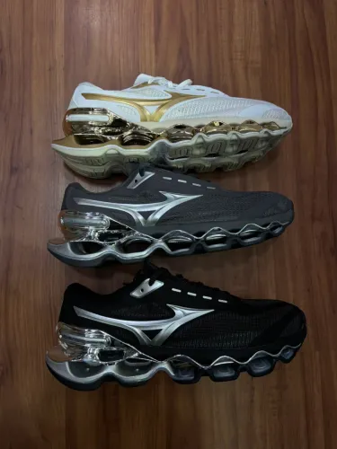 Mizuno pro 15 vietnam / 38 ao 43 disponível 