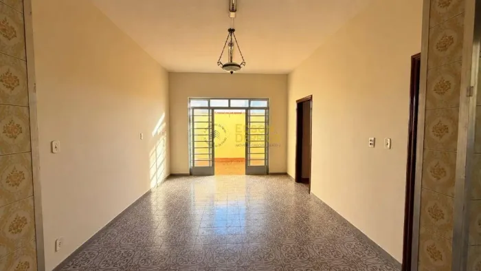 Apartamento com 5 quartos para Locação, Centro - Pindamonhangaba