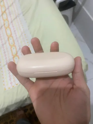 Vendo fone de ouvido.