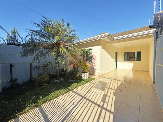Casa 3 quartos - Churrasqueira - Próximo Av Das Torres e Av São Judas Tadeu