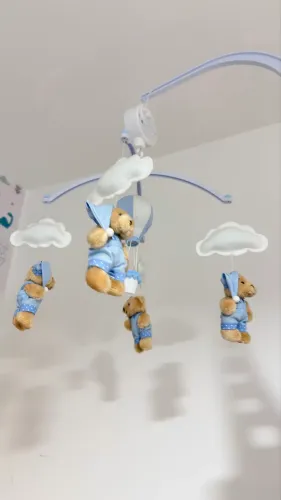 Móbile para quarto de bebê 