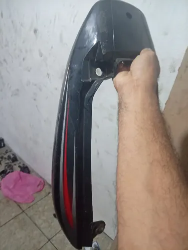 Várias peças Suzuki yes todas novas nunca usadas originais