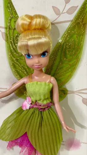 Boneca tinker bell/ Barbie 