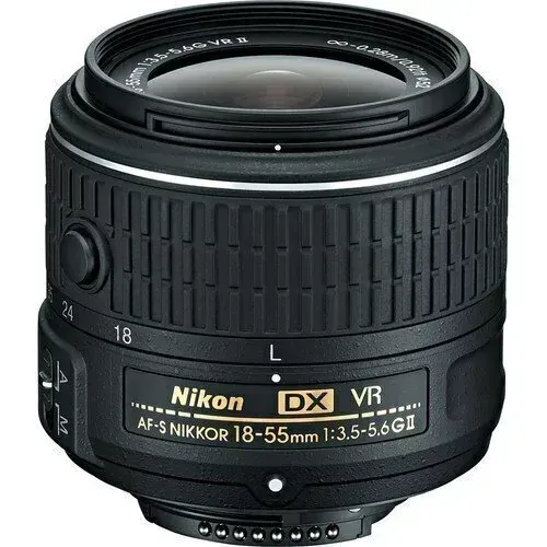 Lente Nikon AF-S 18-55mm 3.5-5.6G com foco automático e VR