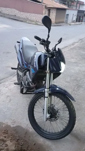 Falcon ano 2000