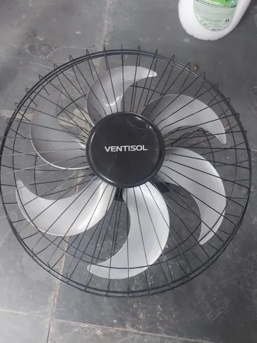 Ventilador de Parede - com defeito