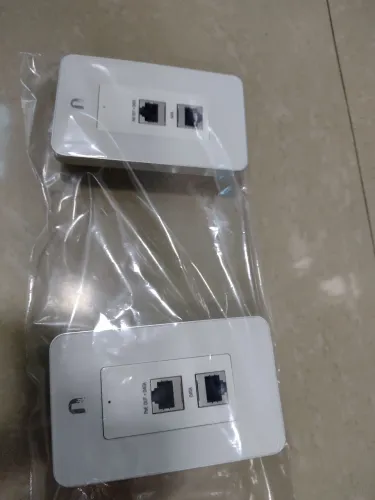 2 unidades Ponto de acesso ubiquiti usado