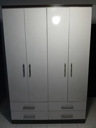 Guarda roupa