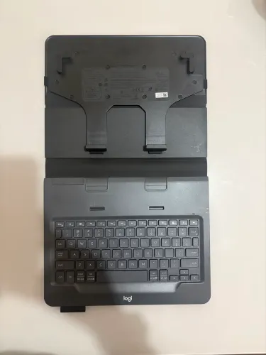 Teclado Loggi