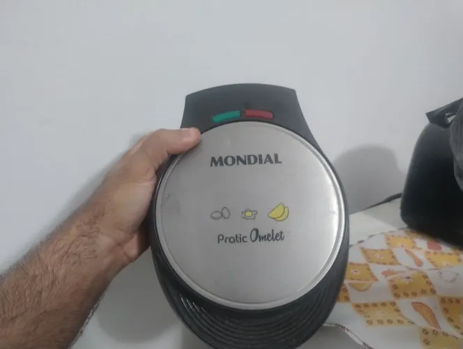 Omeleteira Elétrica 