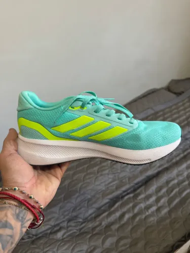 Tênis original Adidas 2026