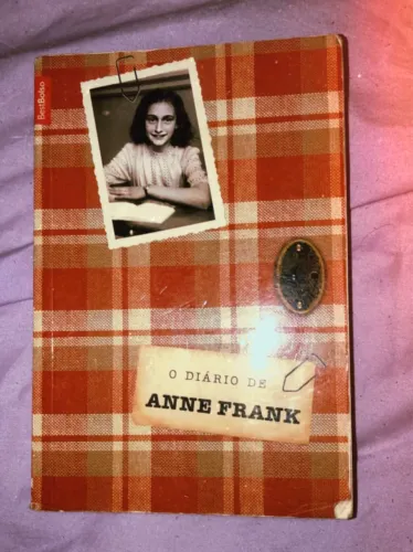 LIVRO O DIÁRIO DE ANNE FRANK