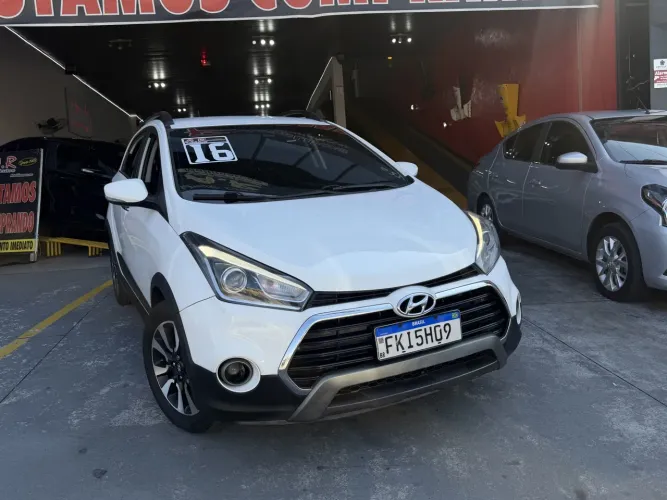 Hyundai HB20X Premium 1.6 Flex 16V Aut. 2016