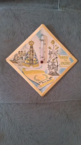 Termômetro antigo de 1967 de nossa senhora de aparecida rosas de ouro