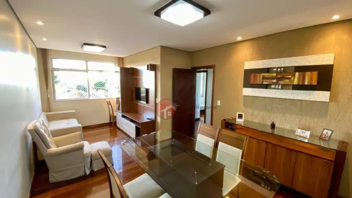 APARTAMENTO AMPLO 90M² NO MIOLO DO BAIRRO OURO PRETO 03 QTS SENDO 1 SUITE 2 VAGAS DE GARAG