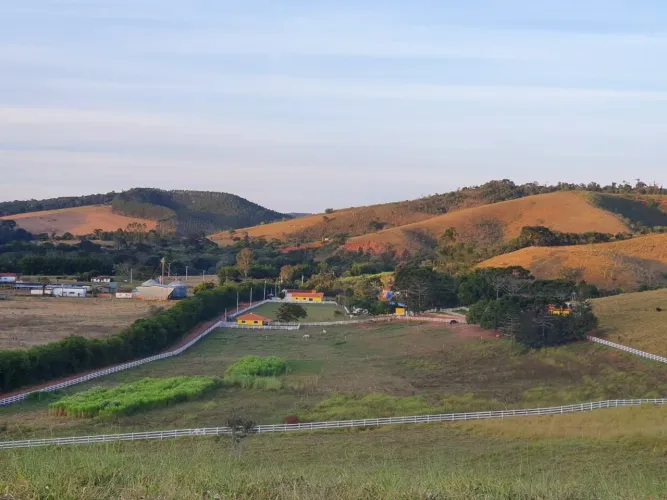 Fazenda à venda, 242000 m² por R$ 2.750.000,00 - Rural - Lagoinha/SP