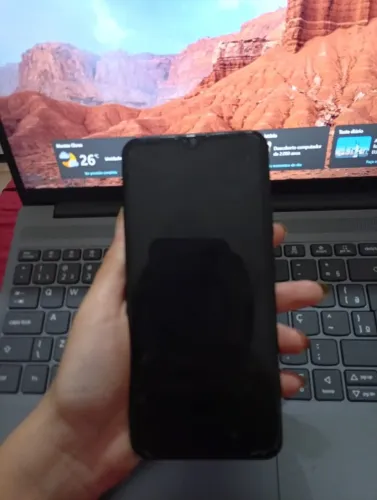 Samsung Galaxy A02s - Ótima bateria, usado com marcas de uso