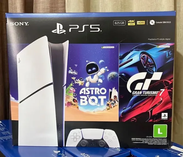 PS5 Slim Digital Edition SSD 825GB com 11 meses de garantia de fábrica