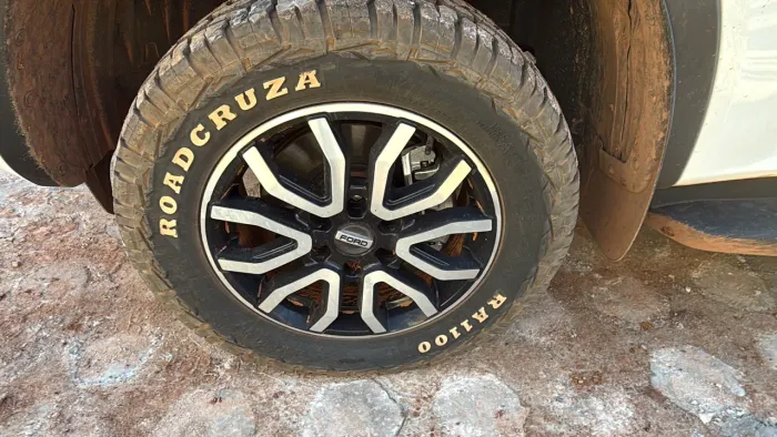 Rodas aro 18 ranger raptor aro 18 com pneus road cruzer 