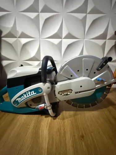 Makita DPC7311