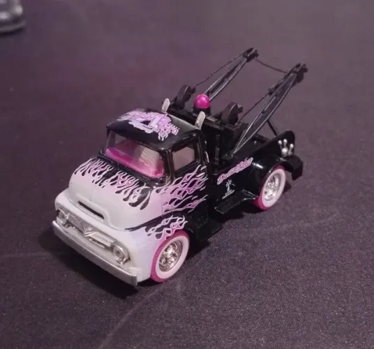 Miniatura Ford COE guincho