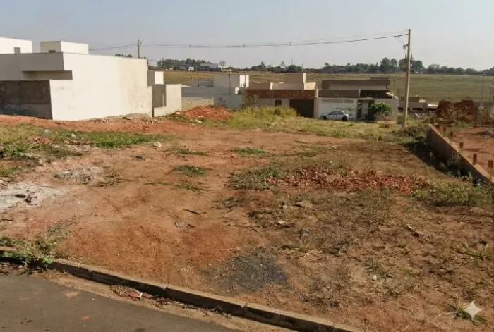 TERRENO DE 200m² NO COLINA AZUL!